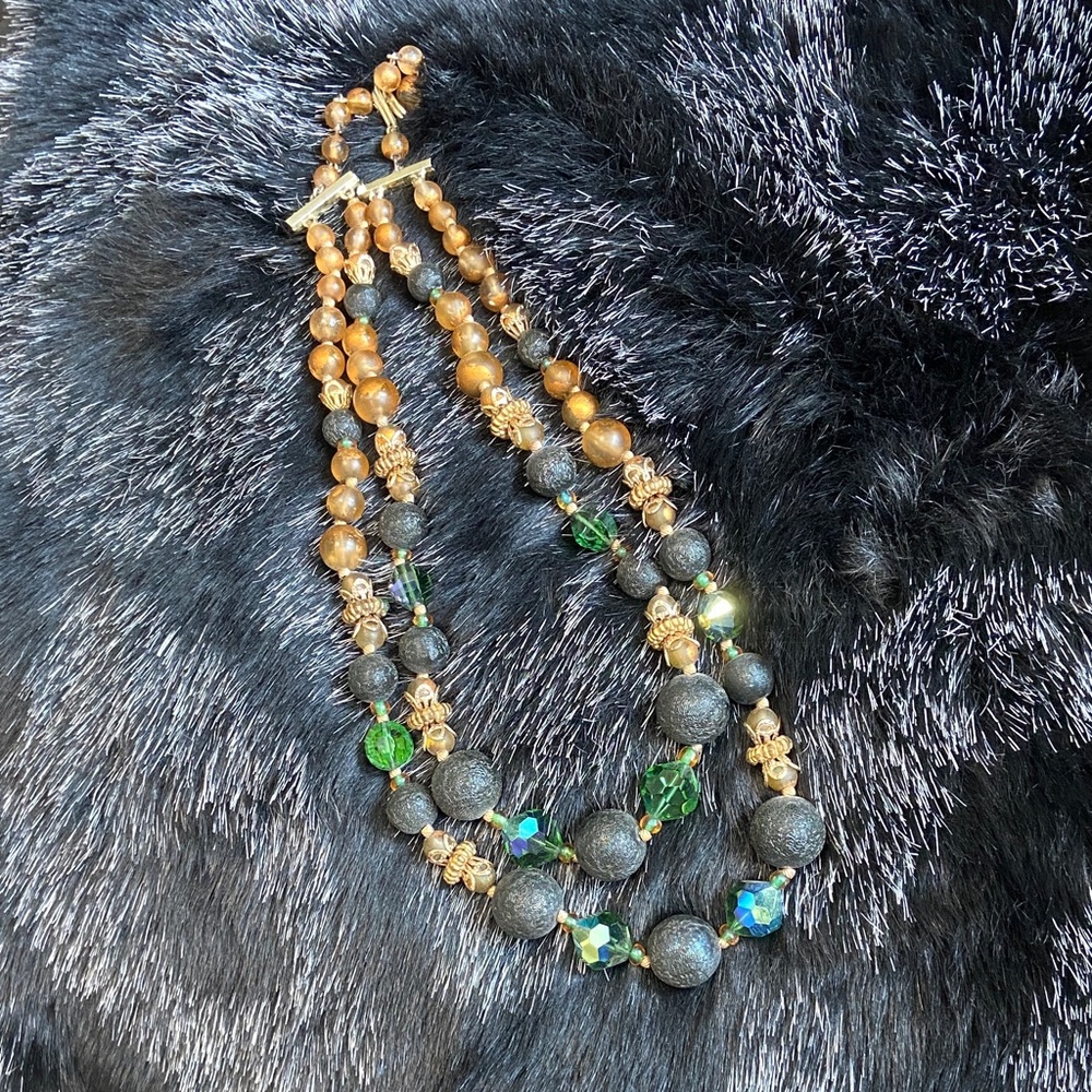 Vintage Elegant Black and Gold Beaded Necklace